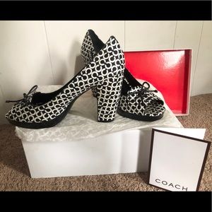 Original Coach Pumps